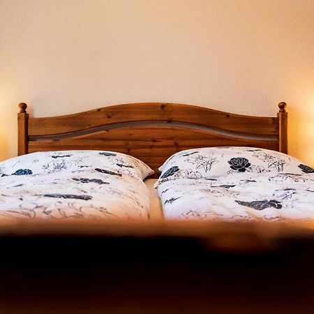 Ferienwohnungen Kleinraeschen Grossraschen Bagian luar foto